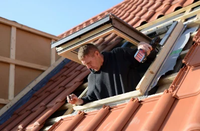 Pose de fenêtres de toit Velux à Échavanne